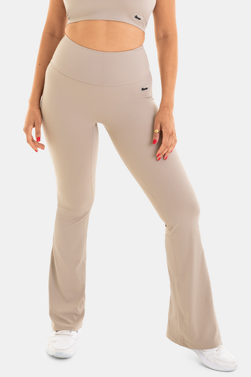 Bacon Active Long Legging Flare Legging with Scrunch Bum // Oat
